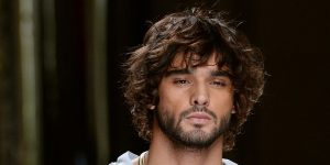 Taglio capelli uomo ricci